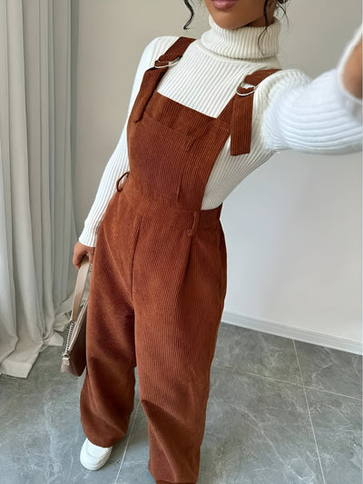 Leesha | Mühelos stilvoll: Lässiger Cord-Jumpsuit mit Knopfdetails