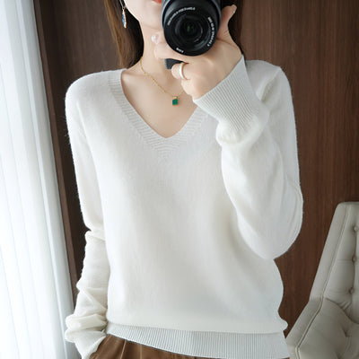Lieselotte | Gemütlicher V-Ausschnitt Strickpullover