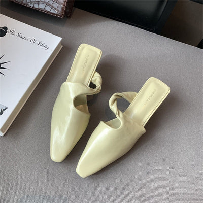 Janet – Modische Spitzer Zehenschlappen Damen Slip-On Mules Mittelabsatz