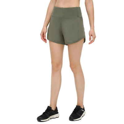 Grace – Sportliche Damen-Shorts mit Rückentasche