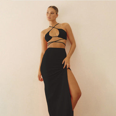 Judith – Sexy Cutout Weste und Schlitzrock Anzug