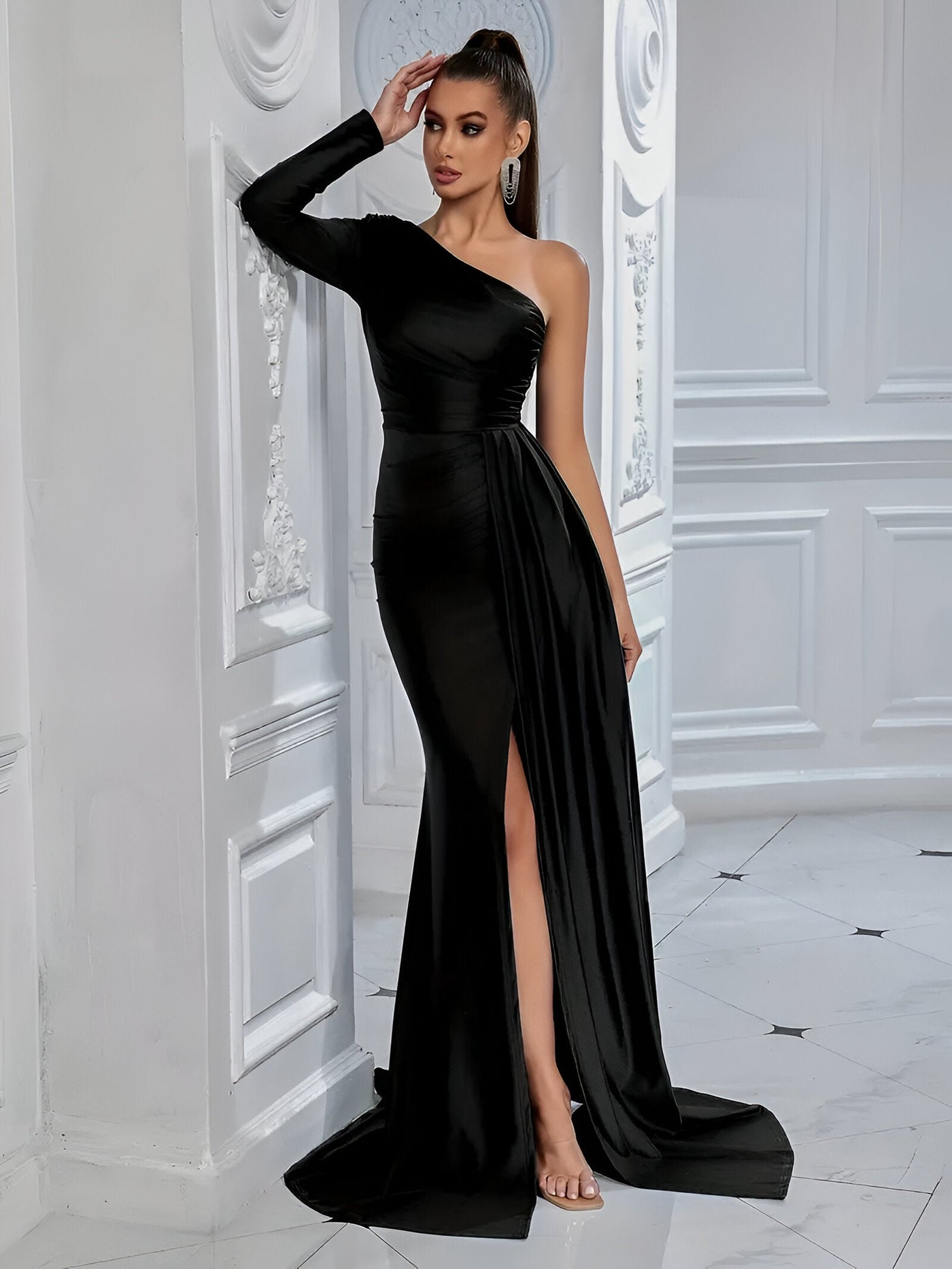 Samira | Elegantes Drapiertes Seidenabendkleid