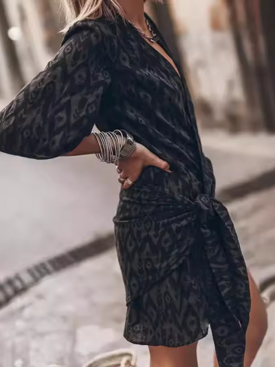 Valessia – Das frühlings-sommerkleid mit v-ausschnitt und wickeloptik