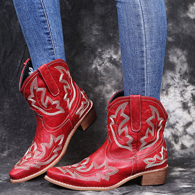 Andrea – Cowgirl-Stiefel mit Stickerei und Keilabsatz