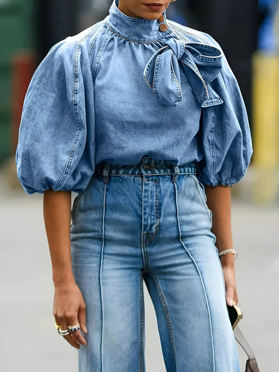 Loralye | Elegante Denim-Bluse mit Schleifenfront