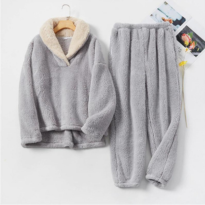 Warmes Fleece-Schlafanzug-Set für Frauen