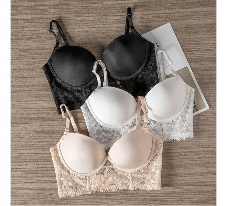 Kathleen – Glänzender, großer rückenfreier BH