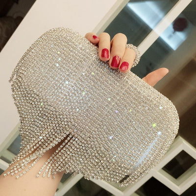 Clara – Handtasche mit fransen und strass für Damen