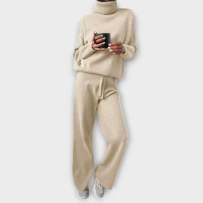 Kuscheliges Lounge Set für Damen - Olyria