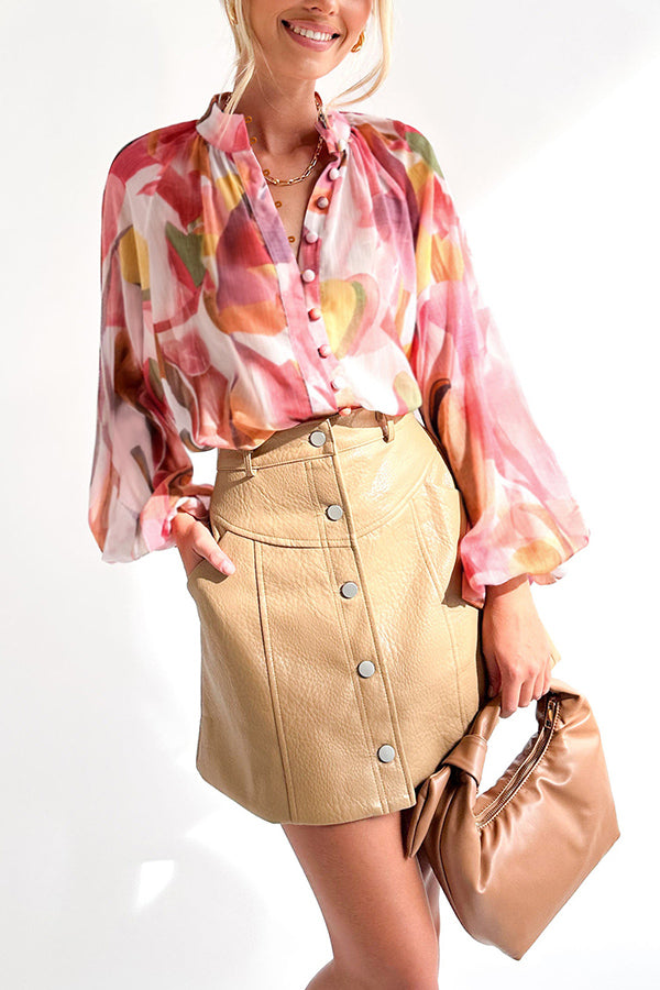 Madeleine® | Personalisiertes modisches Damen-Shirt mit V-Ausschnitt