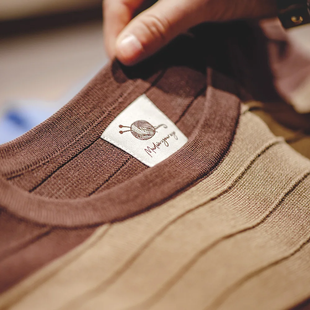 Sakho -  Retro Gestreiftes Herren T-Shirt – Bequem Atmungsaktiv & Klassischer Stil