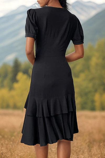 Rubí® | Elegante, einfarbige, geknöpfte, unregelmäßige Kleider mit Volant und V-Ausschnitt