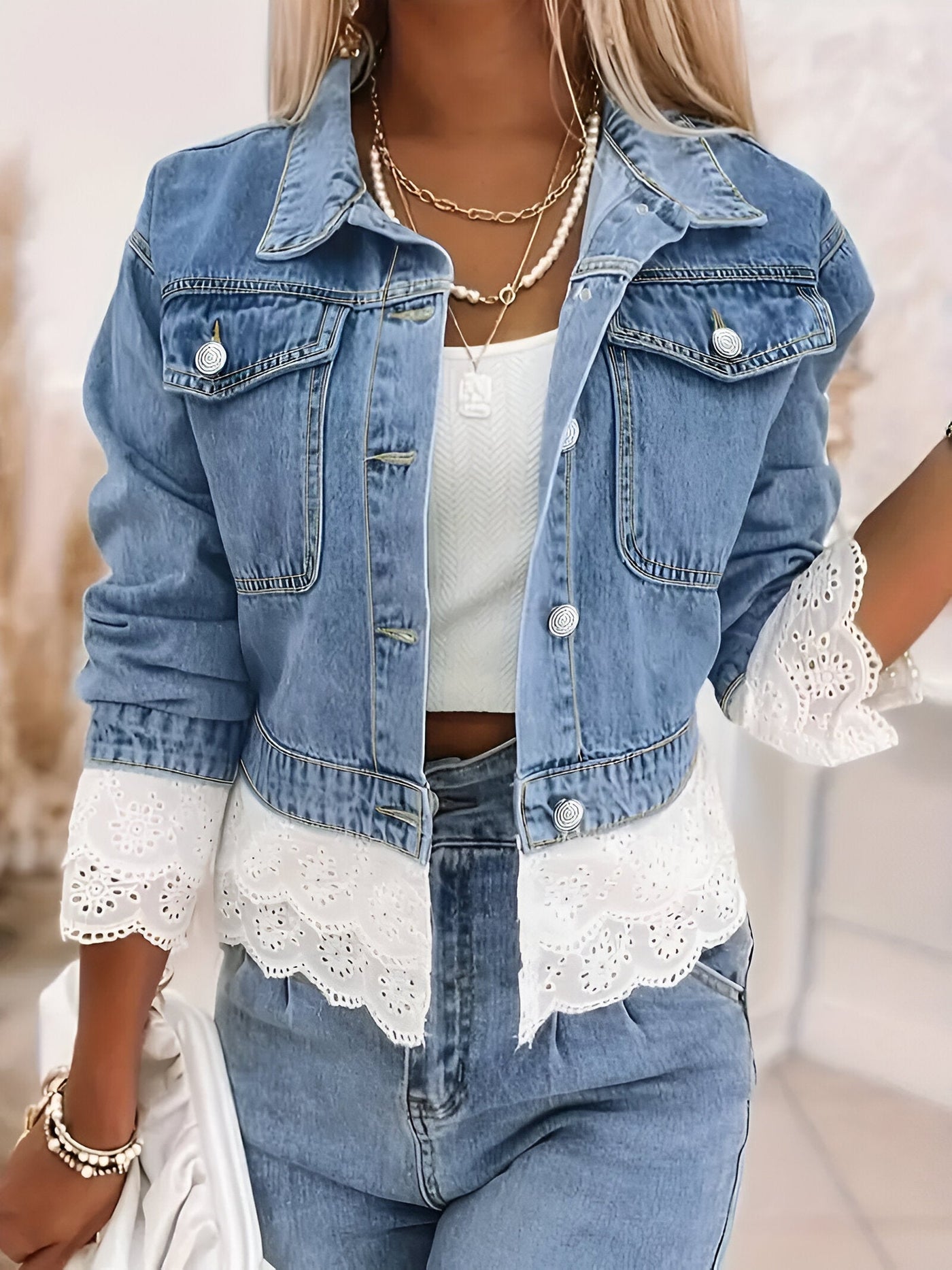 Lindsee | Schicke Denim-Jacke mit Spitzenbesatz
