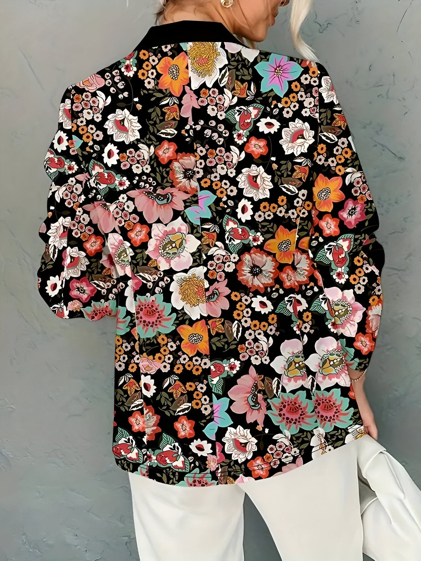 Dascha | Eleganter Blazer mit floralem Print und offenem Revers