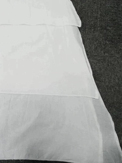 Asymmetrisches lagen-look kleid mit lockerer passform