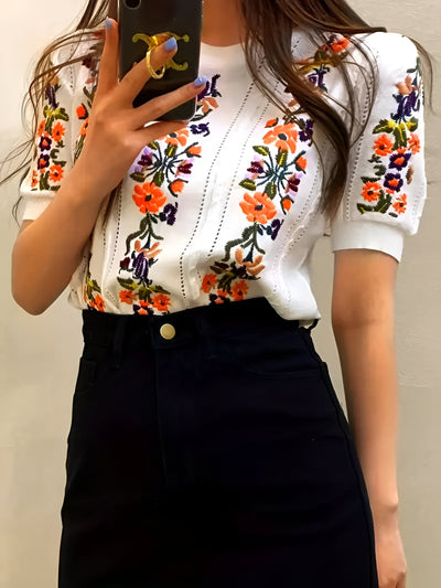 Nadette | Frisches Floral-Top mit kurzen Ärmeln