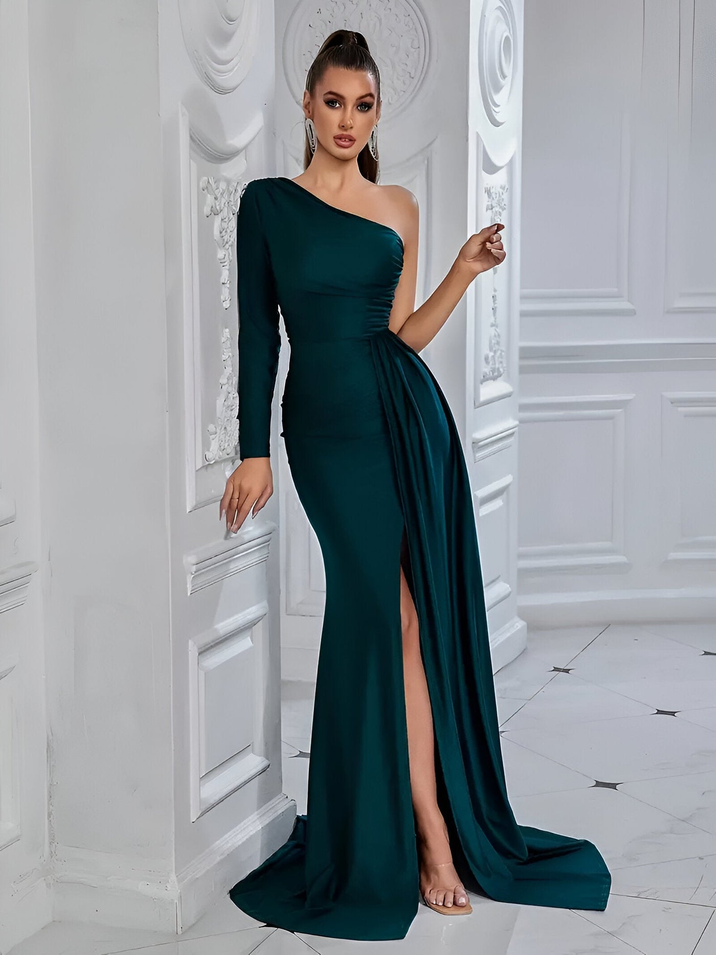 Samira | Elegantes Drapiertes Seidenabendkleid