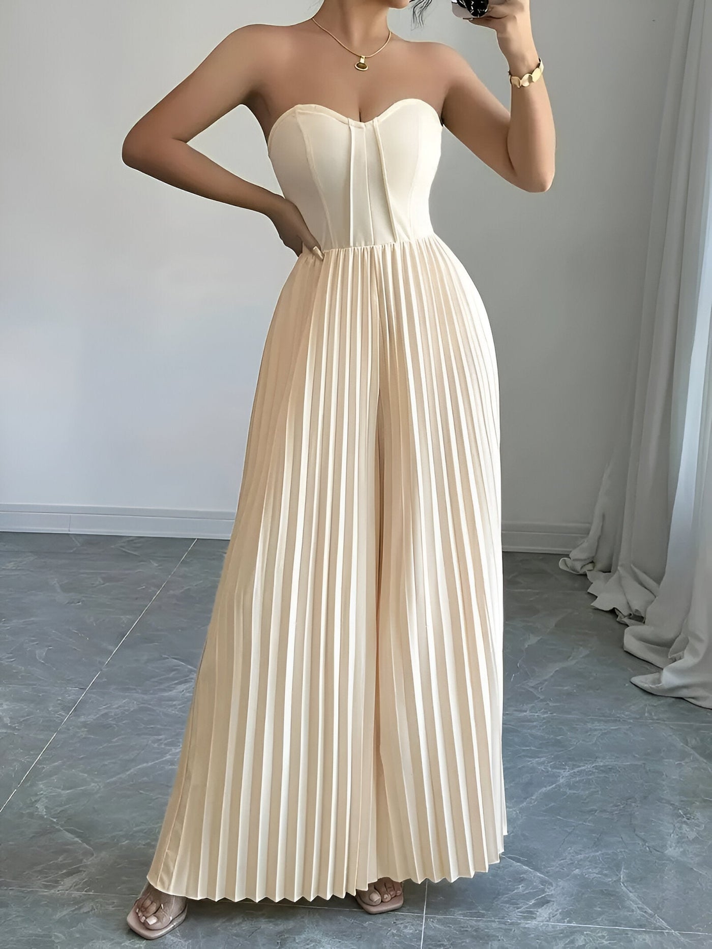 Marcella | Stilvoller Damen-Overall mit romantischem Drapierte Taillenbund