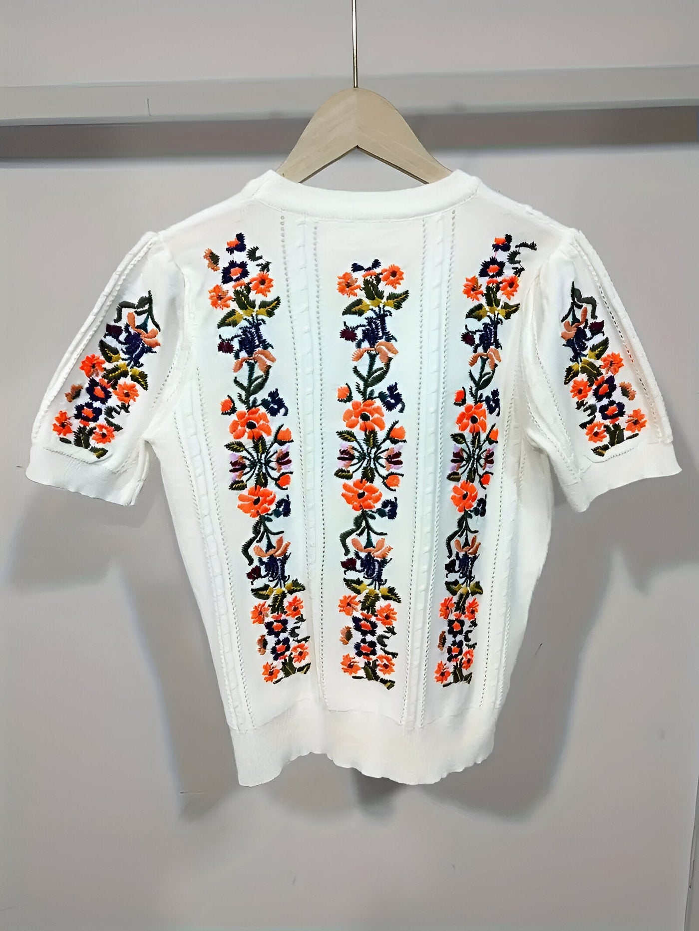 Nadette | Frisches Floral-Top mit kurzen Ärmeln