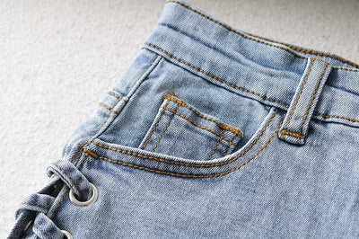 Gabrielle – Modische und personalisierte Denim-Shorts mit Schleife für Damen