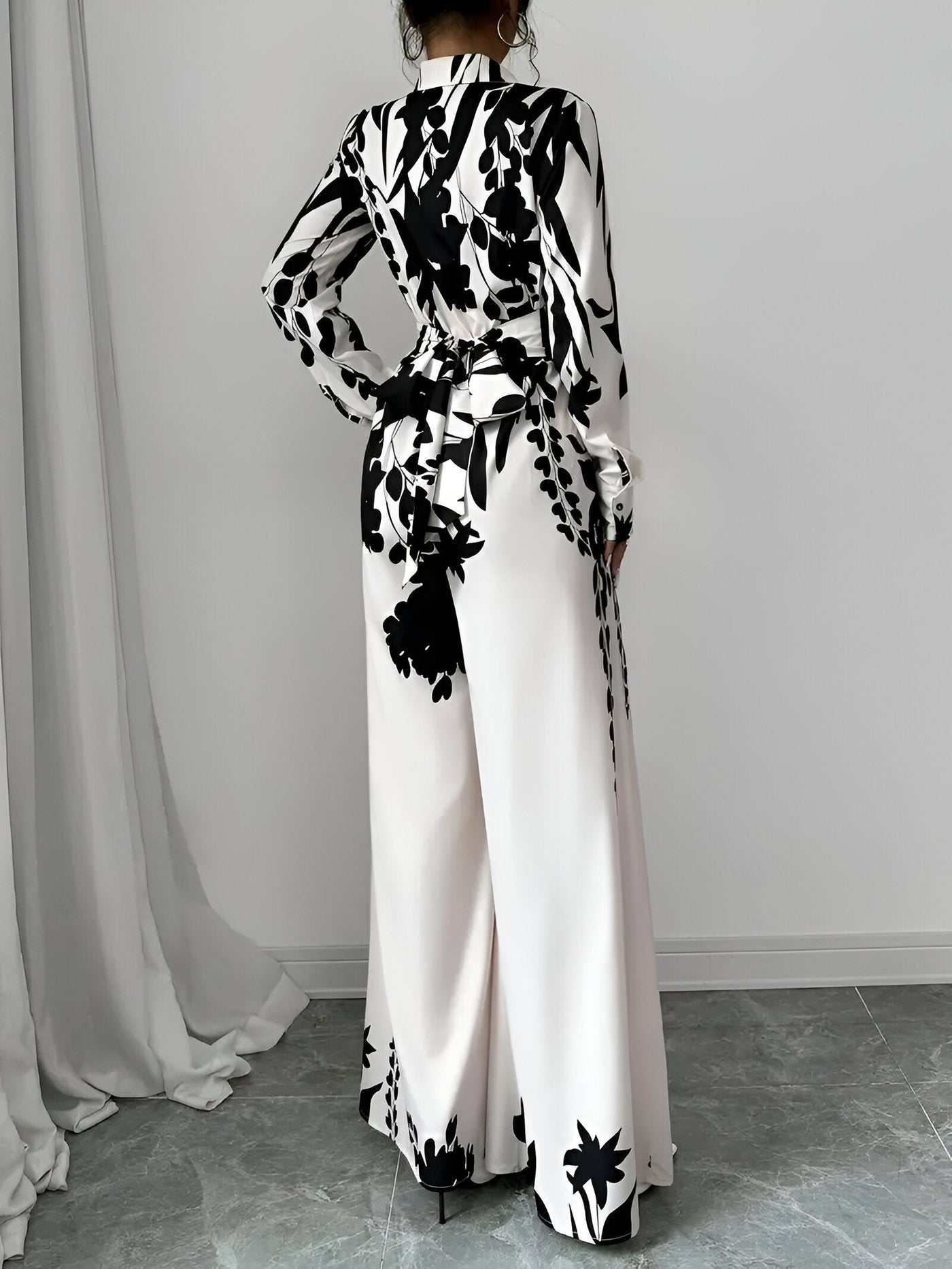 Leopoldine  | Jumpsuit mit langen Ärmeln und Gürtel