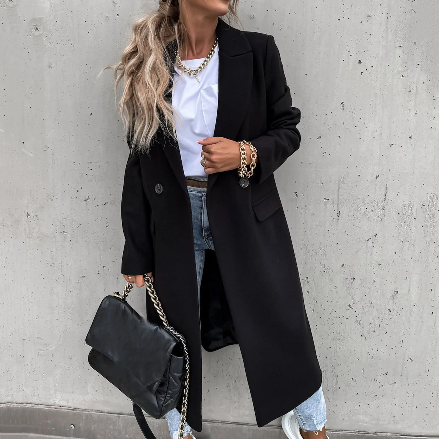 Eleganter Damenmantel - Figurbetonter Schnitt mit klassischen Knöpfen