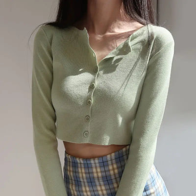 Erika | Crop-Top-Pullover mit Knöpfen