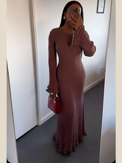 Edda | Elegantes Weißes Strickkleid mit Volant-Saum