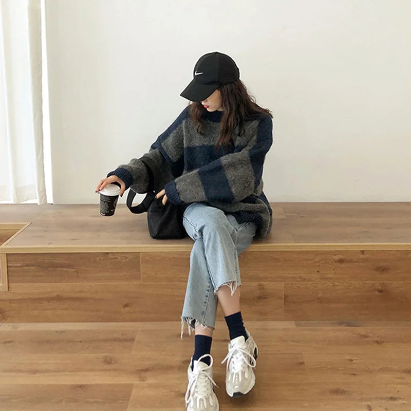 Gestreifter Winterpullover für Damen