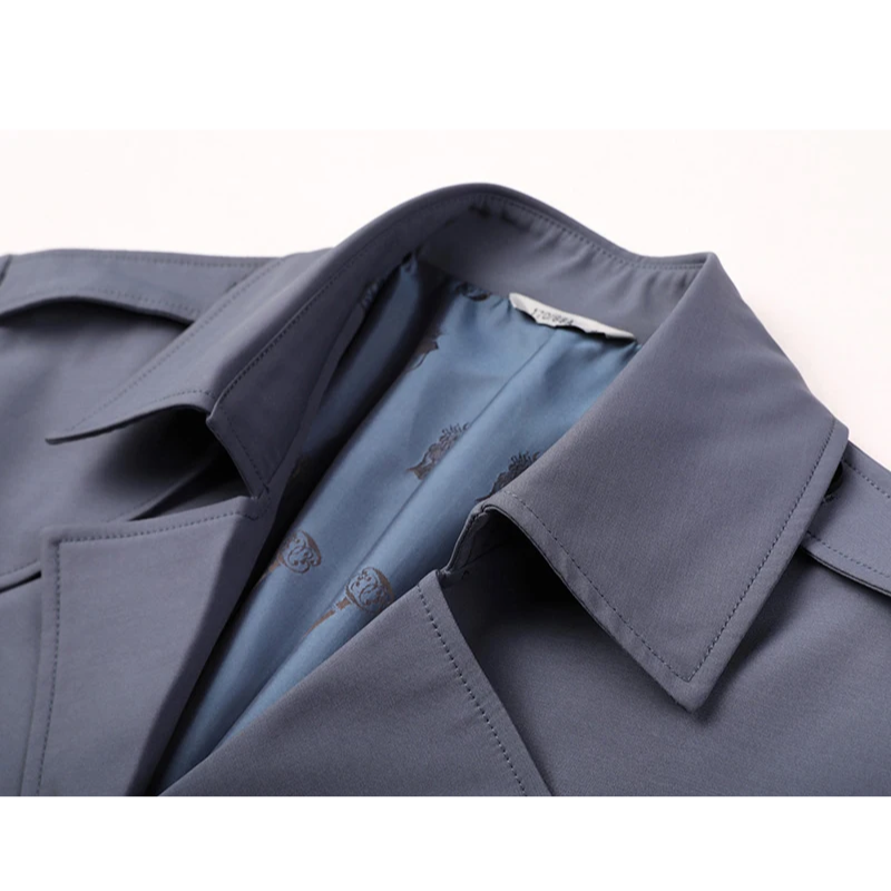 Eleganter Herren Trenchcoat – Klassischer Mantel mit Schulterdetails