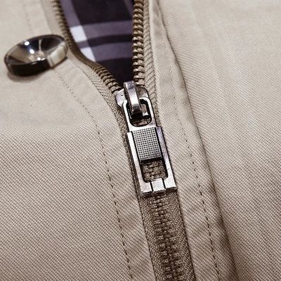 Herren Wintermantel Lang - Wasserdicht mit Kapuze und Praktischen Taschen