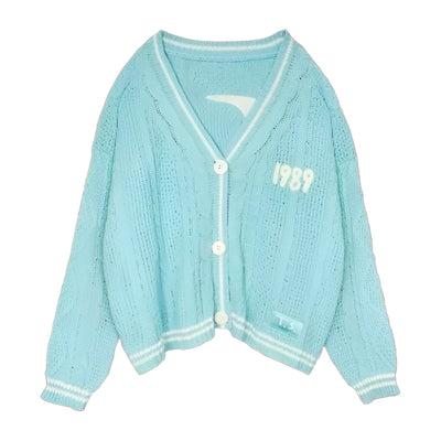 Livia | Gemütliche Strickweste mit Sternstickerei