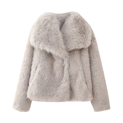 Kuschelige Pelzjacke für Frauen
