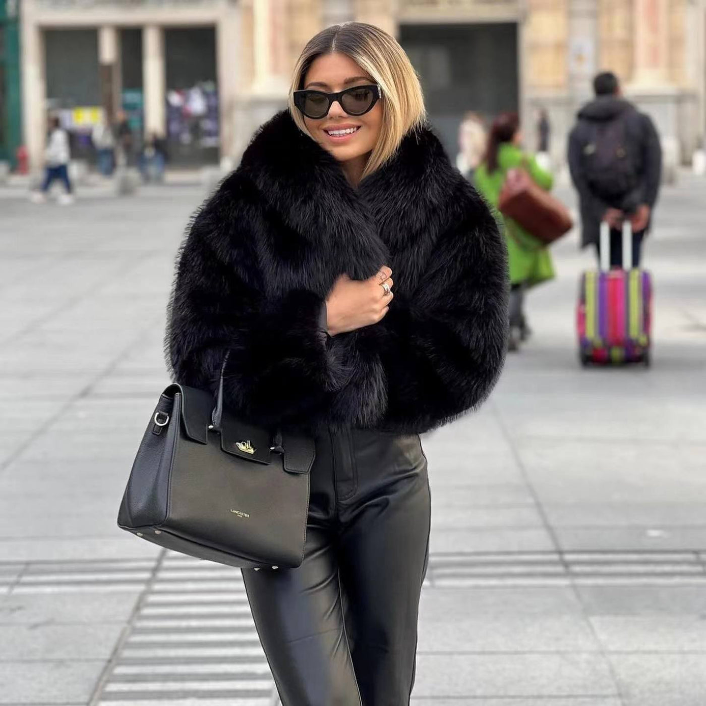 Kuschelige Pelzjacke für Frauen