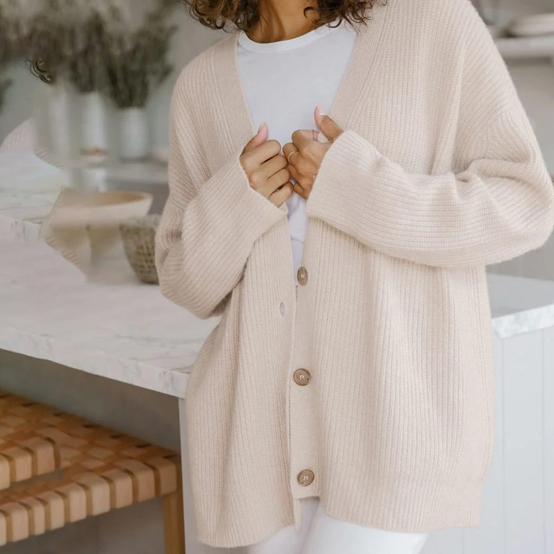 Elegante übergroße Strickjacke für Frauen