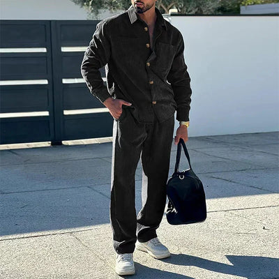 Burl - der Herren-Trainingsanzug aus Cord für einen eleganten Freizeit-Look