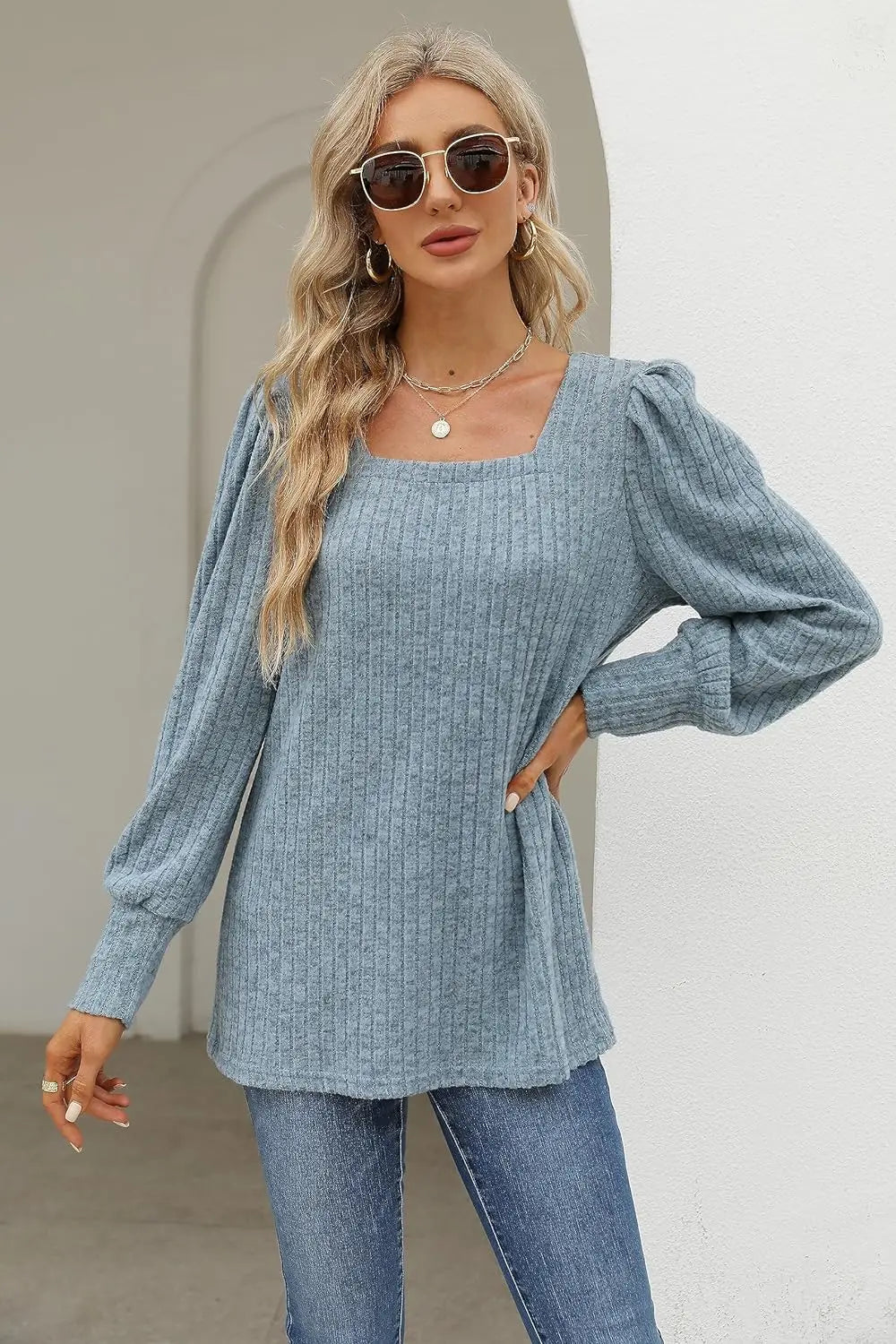 Britta | Lässiger Pullover mit Quadrat-Ausschnitt