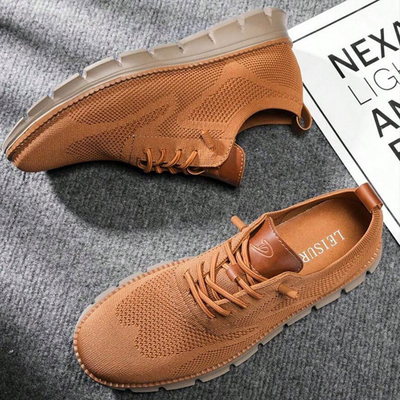 Leichte Turnschuhe für Männer