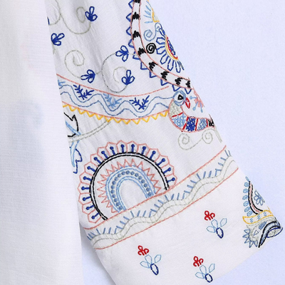 Bianca – shirt mit langen armeln, v-ausschnitt und stickerei