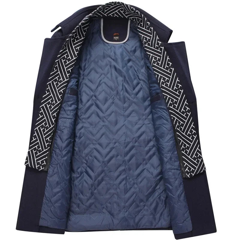 Schlanker Herrenmantel mit modernem Innenmuster