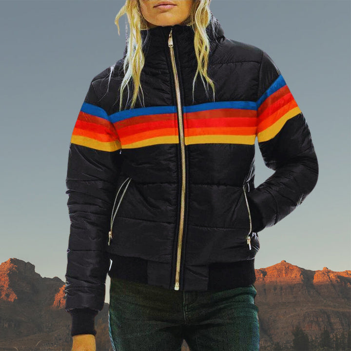 Wasserdichte Damen Winterjacke - Gesteppt mit Kapuze und Wärmeisolierung