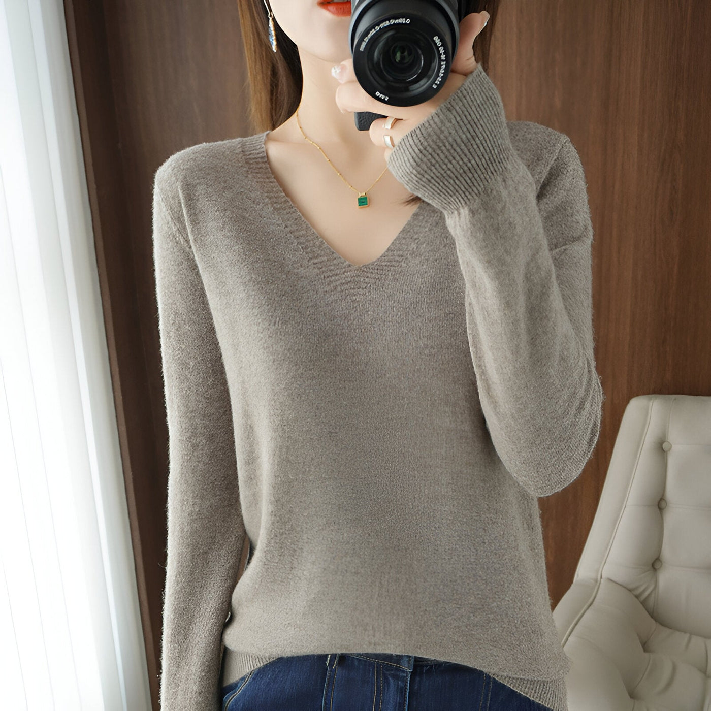 Lieselotte | Gemütlicher V-Ausschnitt Strickpullover