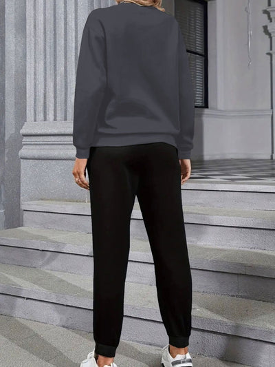 Kuscheliger Damen-Loungeanzug aus Baumwolle mit Katzenprint für Herbst und Winter