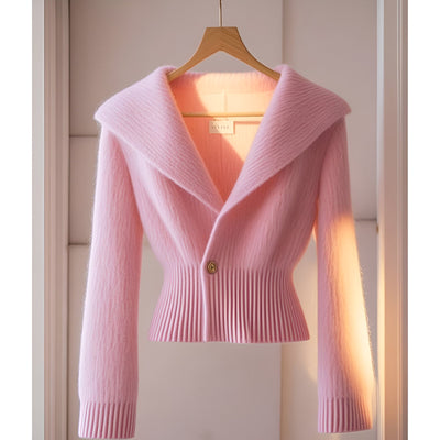 Patricia | Eleganter & Bequemer: Der Perfekte Strickcardigan für Jeden Anlass