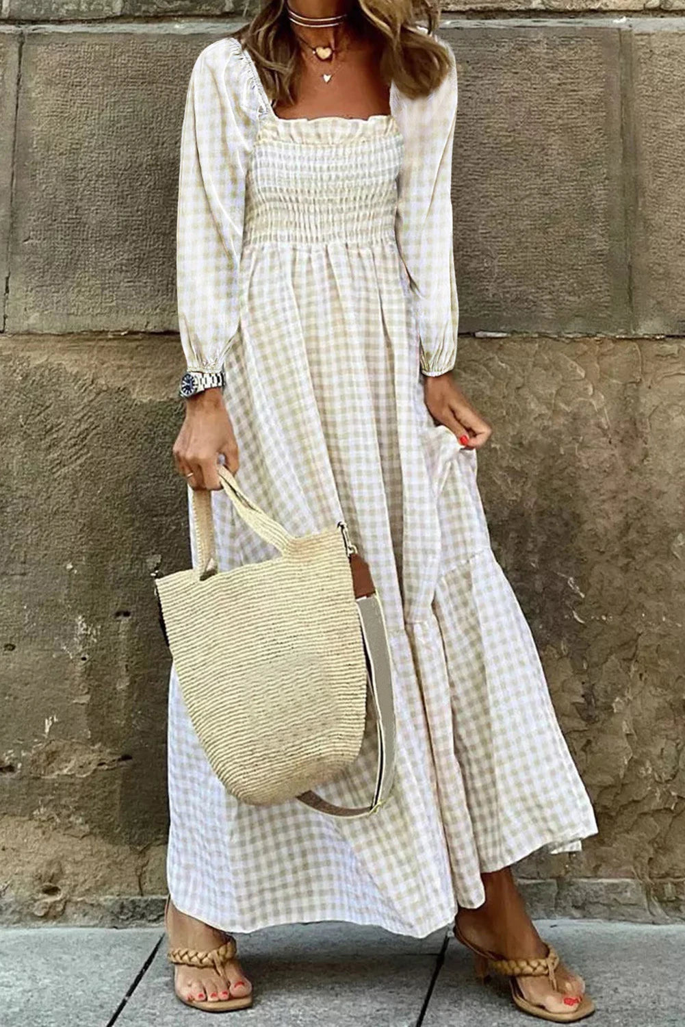 Josephine® | Kariertes, gerüschtes, gesmoktes Maxikleid mit quadratischem Ausschnitt