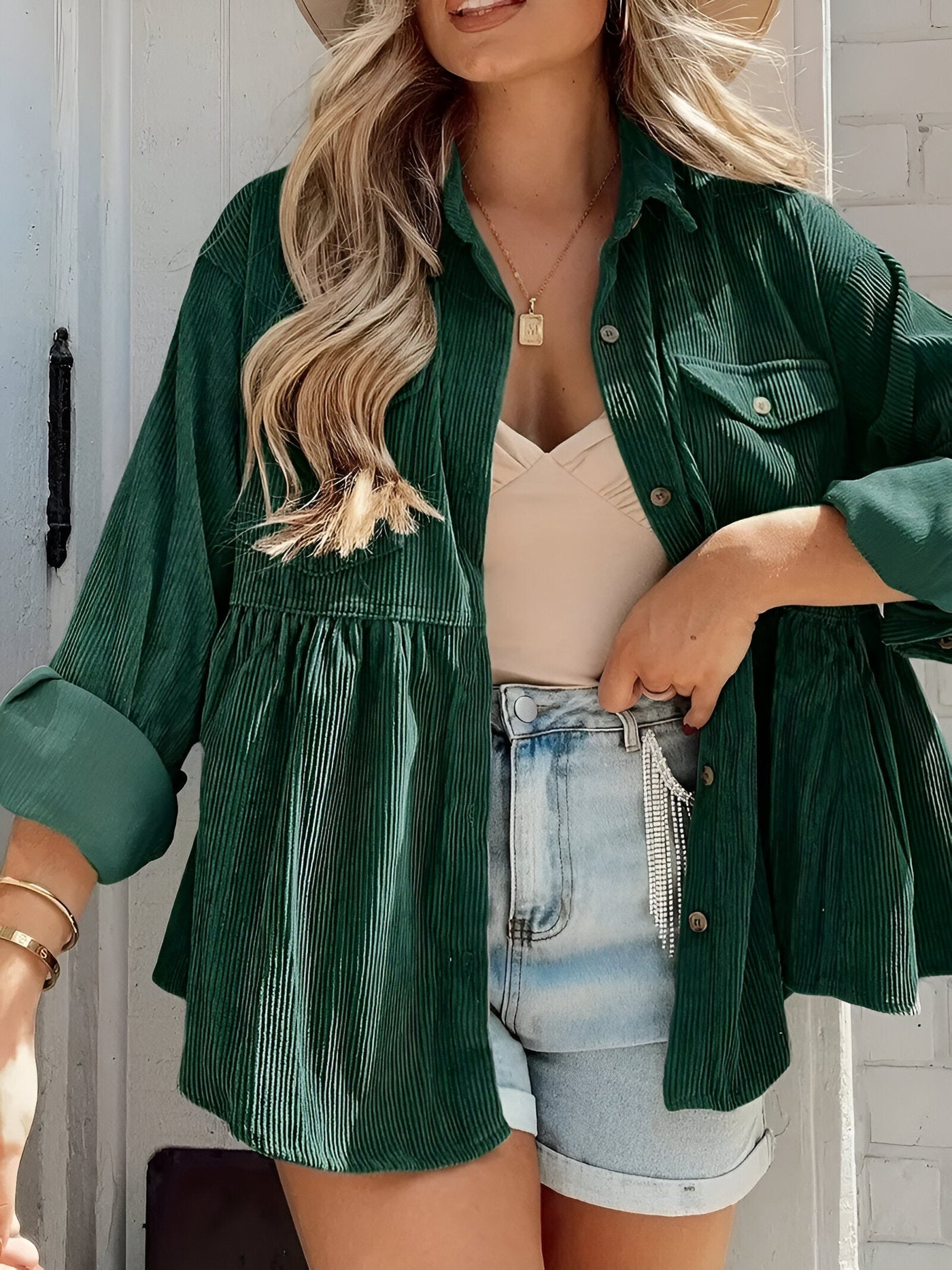 Madelhari | Lässige Button-Down Bluse mit Schlagärmeln