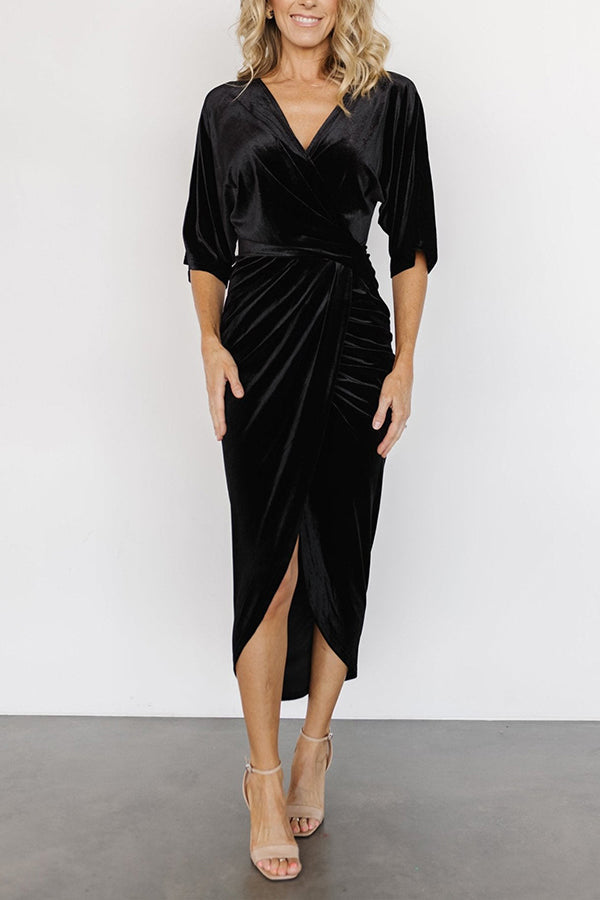 Linda® | Sexy Abendkleid mit unregelmäßigem Rock und V-Ausschnitt