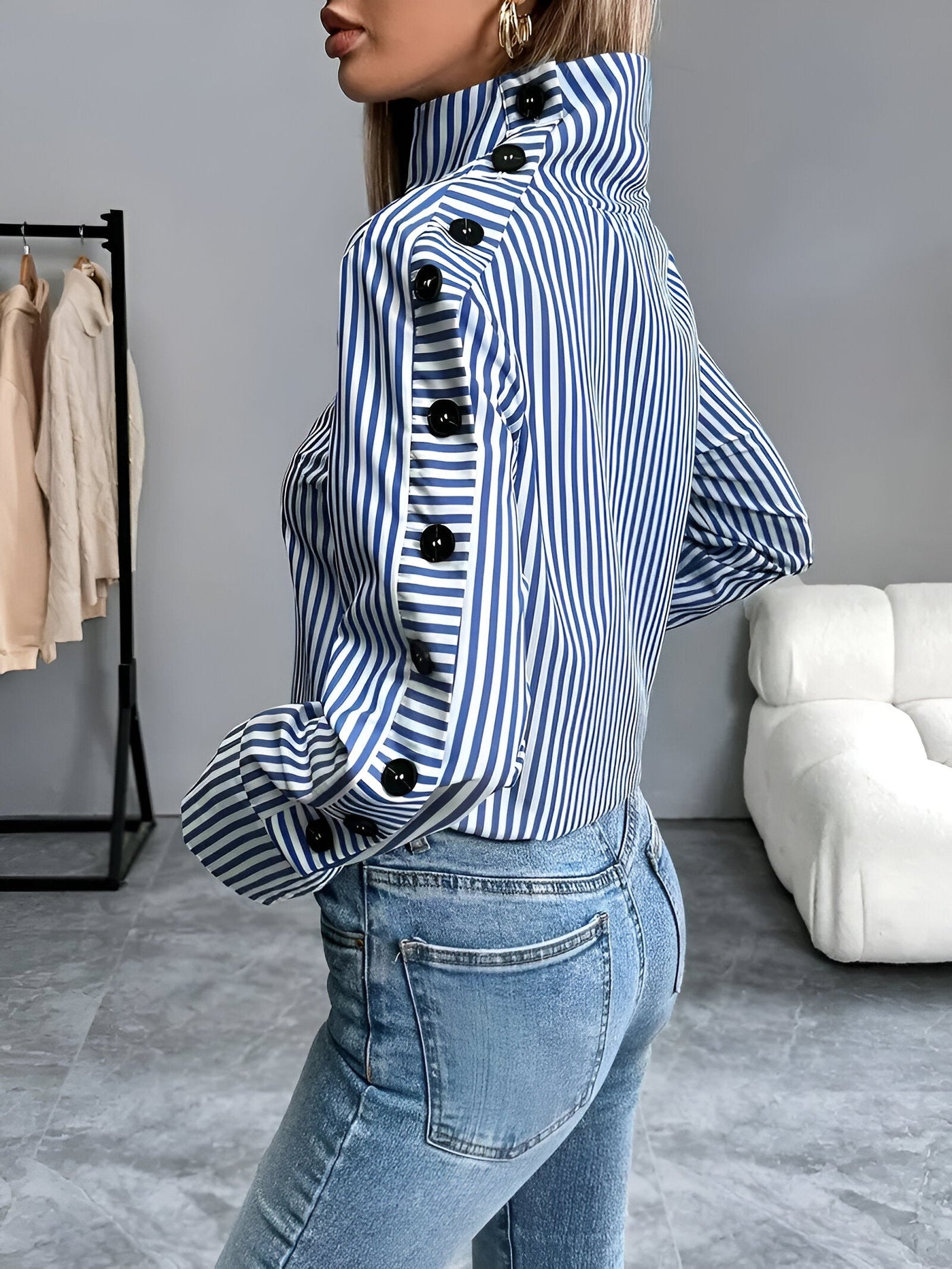 Rosemarie | Eleganter blau-weißer gestreifter Rollkragenpullover