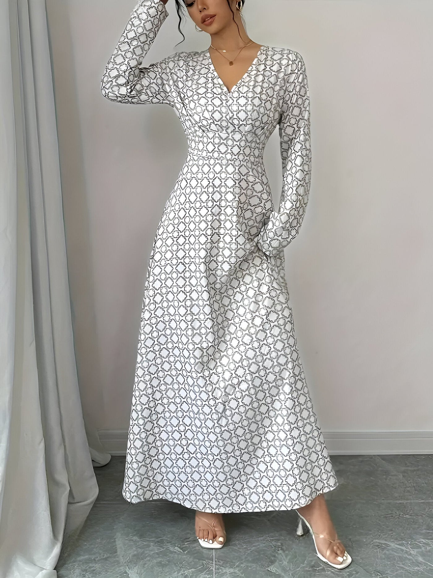 Rachel | Entfessele Deine Innere Eleganz