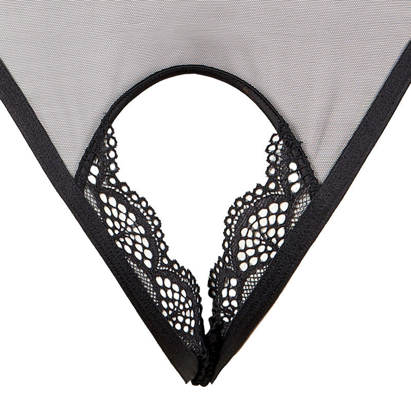 Barbara – Eng anliegender Jumpsuit mit tiefem V-Ausschnitt